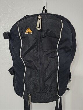 Nike ACG Vintage Hydration Backpack Black Hiking Trail Bag